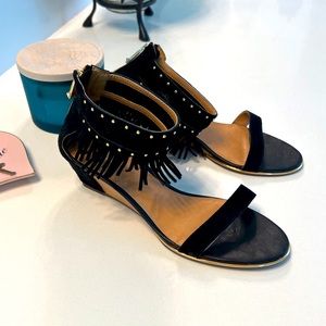 Report Signature, black suede, size 9 1/2